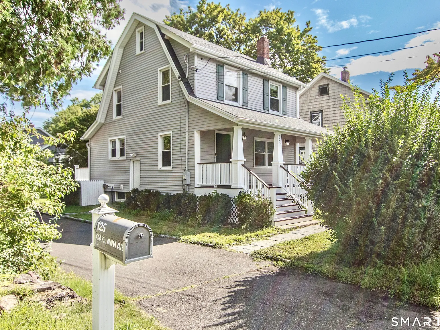 3 bed, 2.0 bath, 1164 sqft, $4,300 — Photo 1