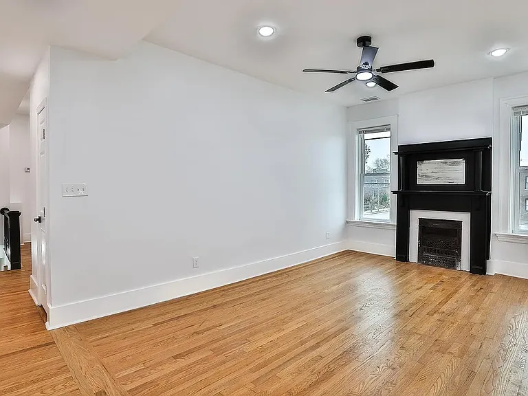 4370 Gibson Ave #1 — Photo 12