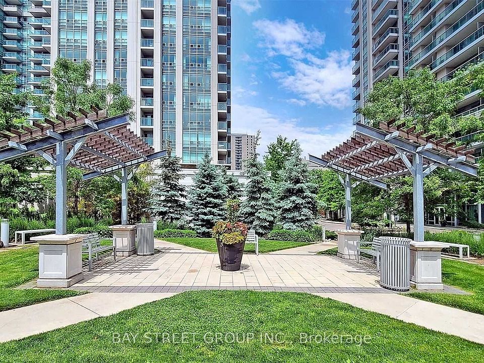 1st image of 17 Anndale Dr #1612