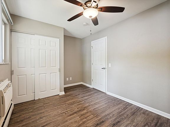 2nd image of 4101 Harvest Ln #5