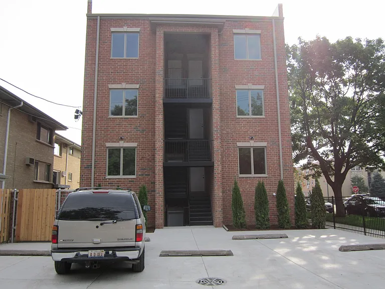 6600 N Harlem Ave #1 — Photo 2