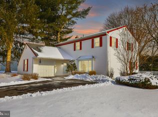 55 W Elizabeth Ln, Richboro, PA 18954