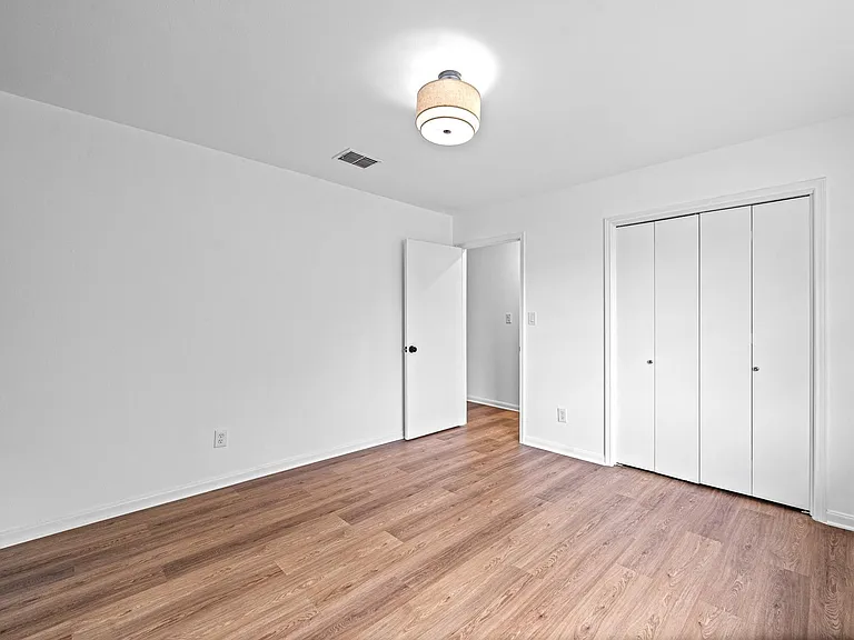 10622 Inwood Dr — Photo 34