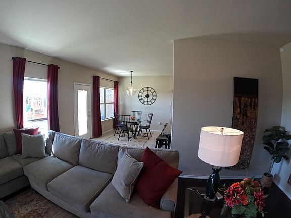 3rd image of 9921 Copperhead Ln