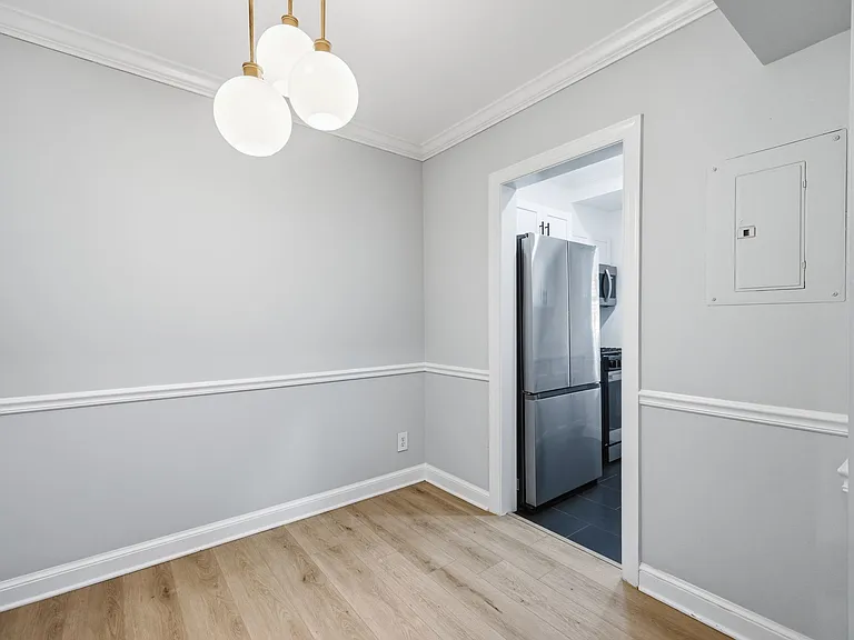 906 S Washington St #111 — Photo 6