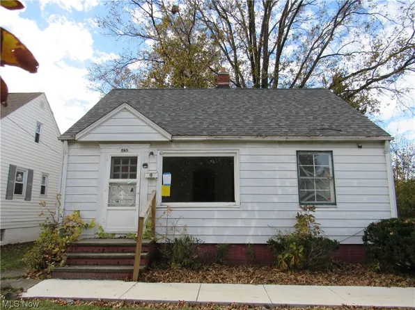 1450 E 195th St, Euclid, OH 44117