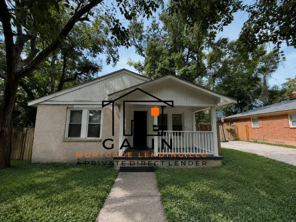 2203 Clars Ave, Savannah, GA 31404