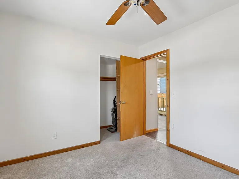2027 N Main St #1A — Photo 17