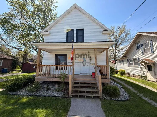 1008 2nd St, La Porte, IN 46350