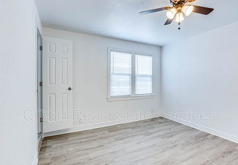 1537 S Water St #4 — Photo 10