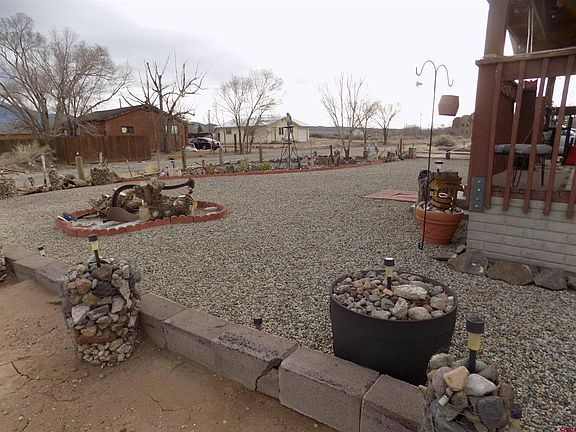 5th image of 715 10th Street