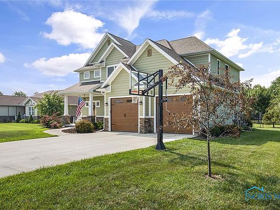 2nd image of 1447 Margaretha Ln