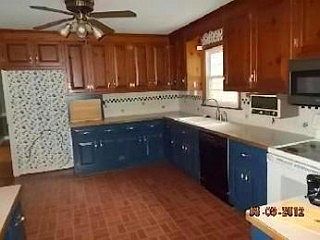 4th image of 7367 Hill View Dr