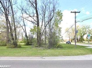 35464 Evanston Ave, Sterling Heights, MI 48312