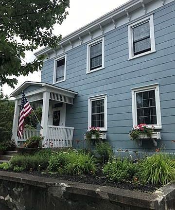 4th image of 187 Hudson St