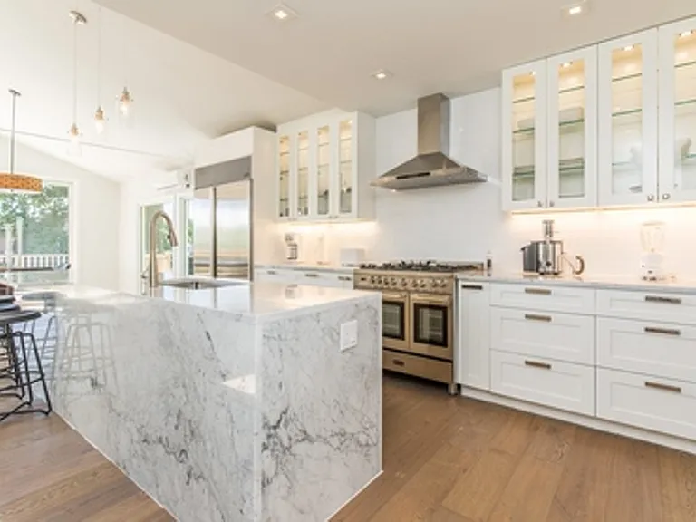 14 McKinley Rd — Photo 9