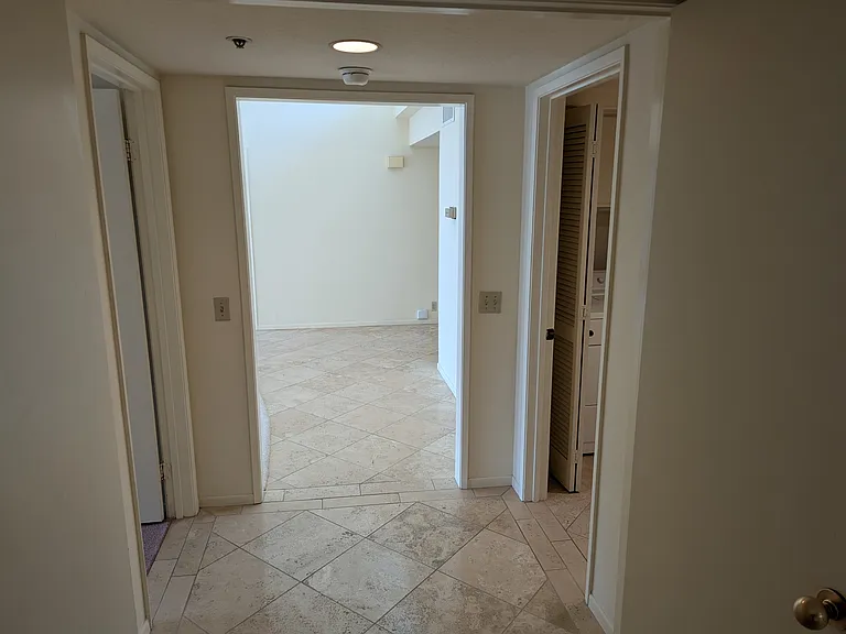 Primary Bedroom entry
