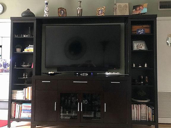 Wall Unit - Liv Rm