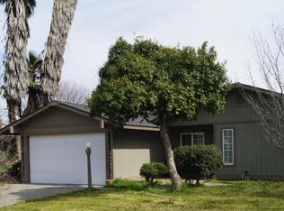 11267 Flora Way, Armona, CA 93202