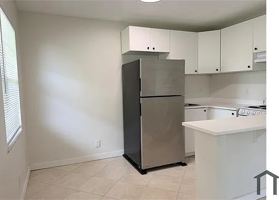 5174 NE 6th Ave #526 — Photo 7