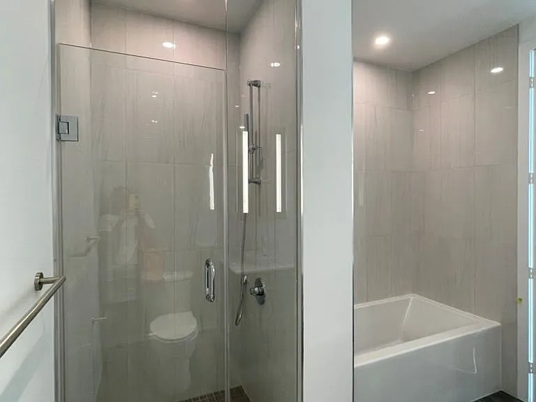 470 Front St W #2303 — Photo 14
