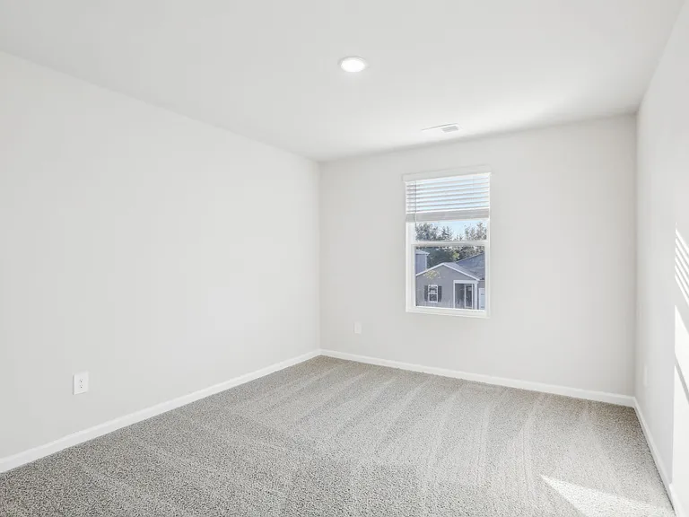 290 White Birch Ln — Photo 16