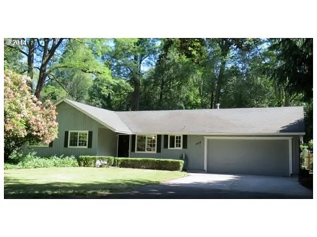 1448 Holly St photo 1