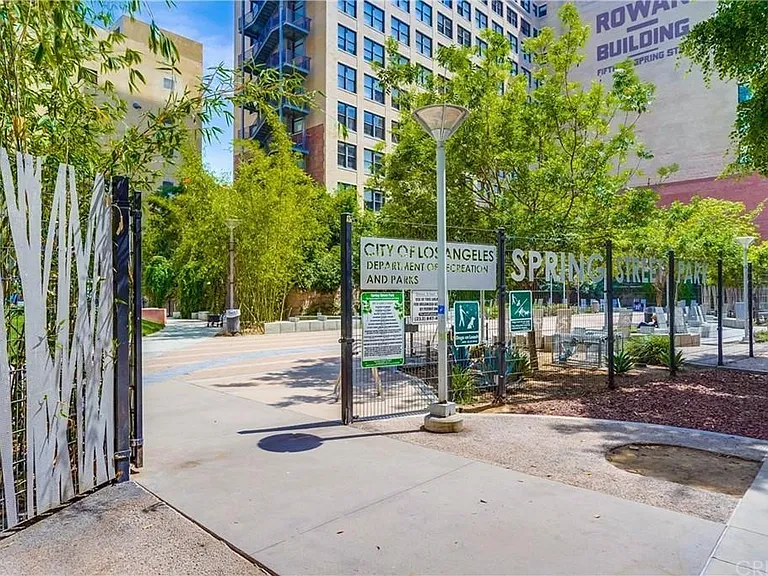 416 S Spring St #510 — Photo 4