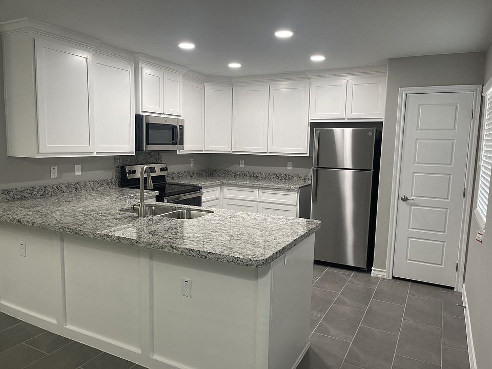 1st image of 103 Olive St APT A