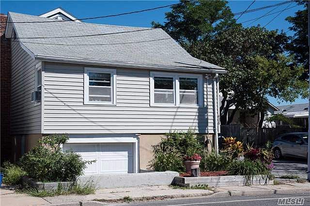1st image of 425 Bayville Ave