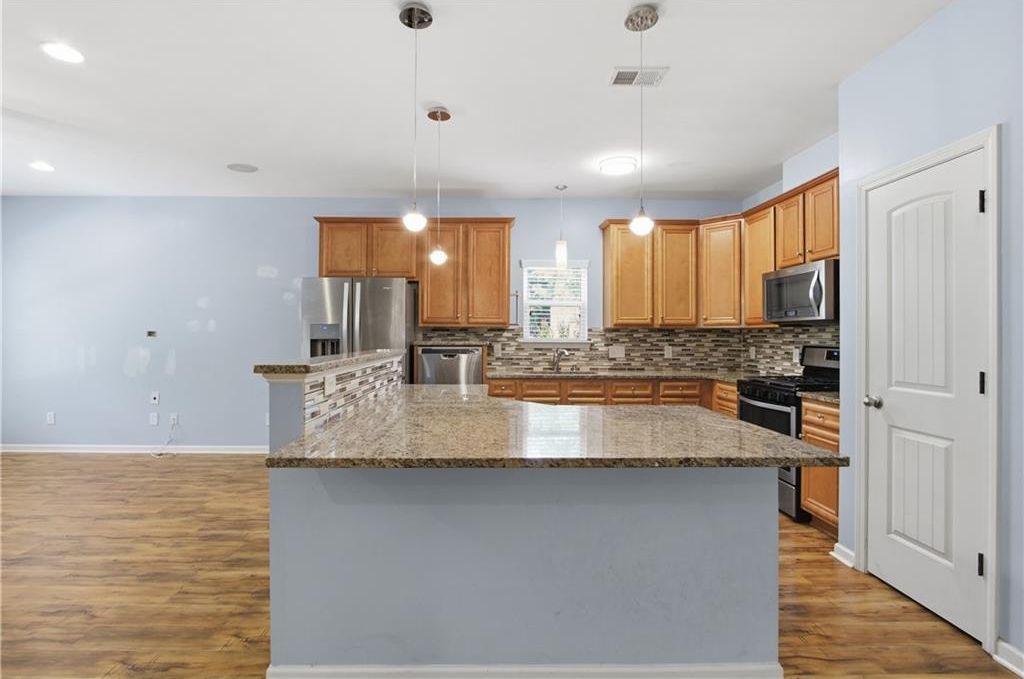 5047 Little Harbor Way, Acworth, GA - View 2