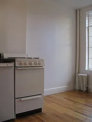 Rented by Tower Brokerage