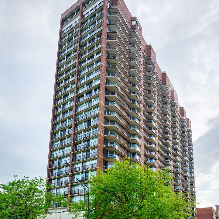1st image of 4170 N Marine Dr APT 11D