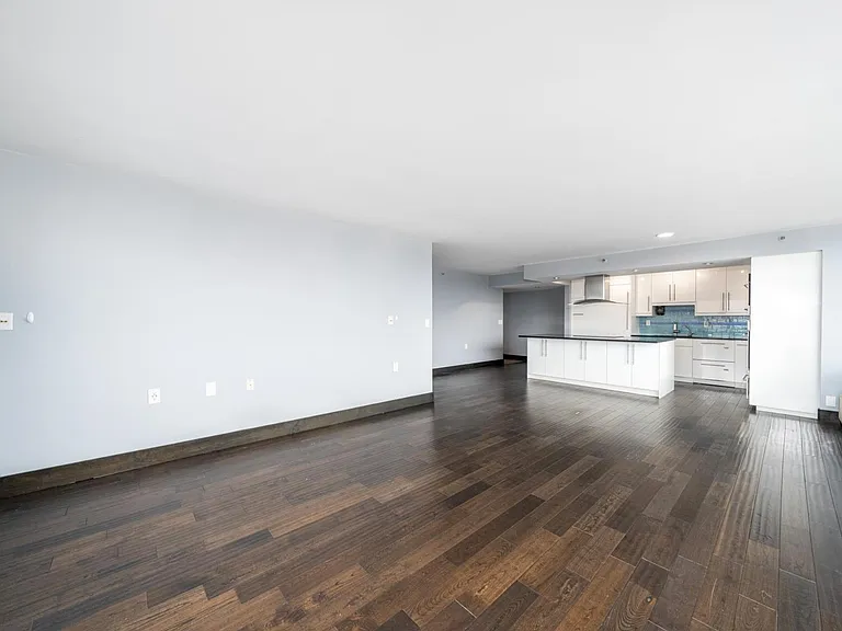 551 Observer Hwy #14D — Photo 10