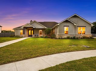 624 Lindsay Ln, Robinson, TX 76706