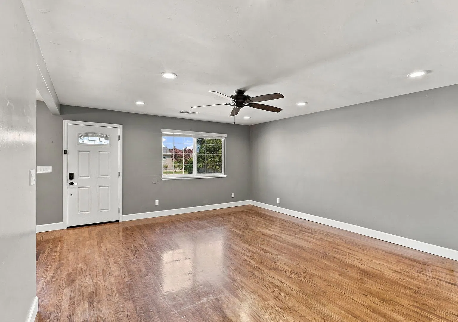 Desirable Location with Large Backyard! — Photo 3