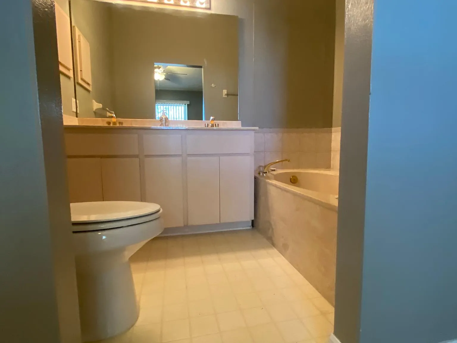 517 Highland Dr — Photo 4