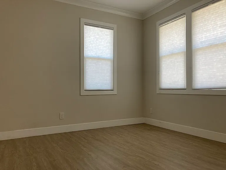 95 Bisceglia Ave — Photo 7