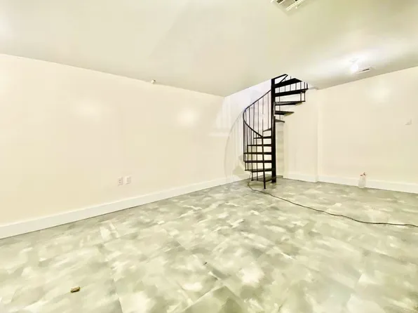 620 Wilson Avenue image 4 of 11