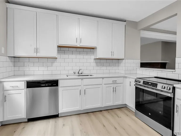 2514 Delaware Ave #1 — Photo 7