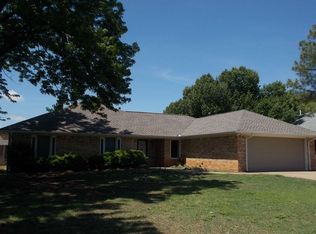 2001 Westbriar Rd, Duncan, OK 73533