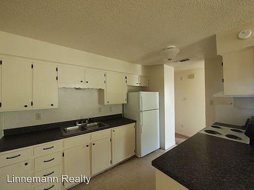 5th image of 506 Traci Dr