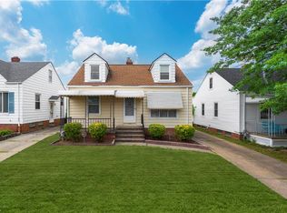5256 W 48th St, Parma, OH 44134