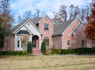 3600 E Chatsworth Rd, Fayetteville, AR 72703