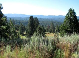 7 Amber Way, Cascade, ID 83611