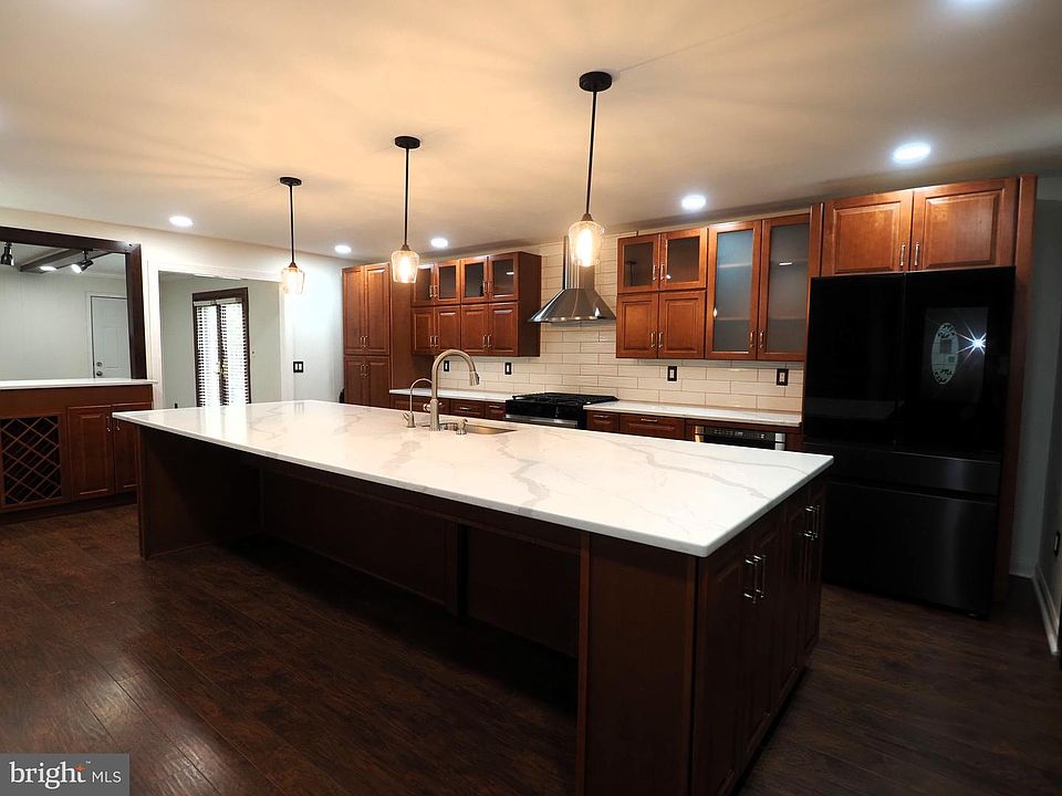 322 Wallace Dr, Newark, DE 19711 | Zillow