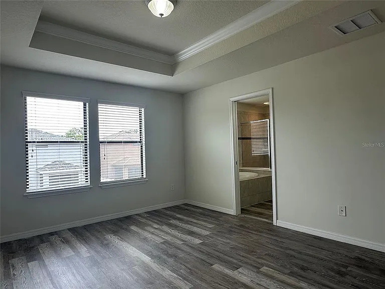 4515 Savannah Holly Pl — Photo 22
