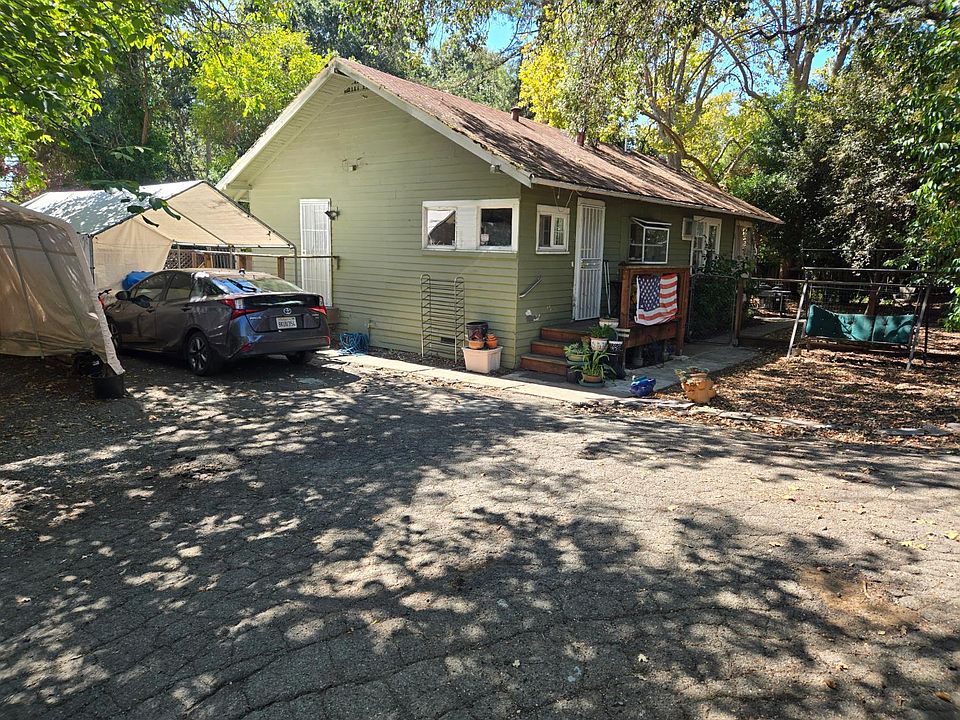 1st image of 3213 Stanley Blvd