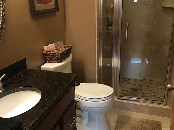 5th image of 40880 La Grange Dr