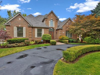 3687 Lakewood Shores Dr, Howell, MI, 48843